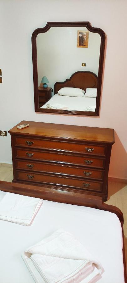 Fouli Studios & Apartments Rethymno Esterno foto